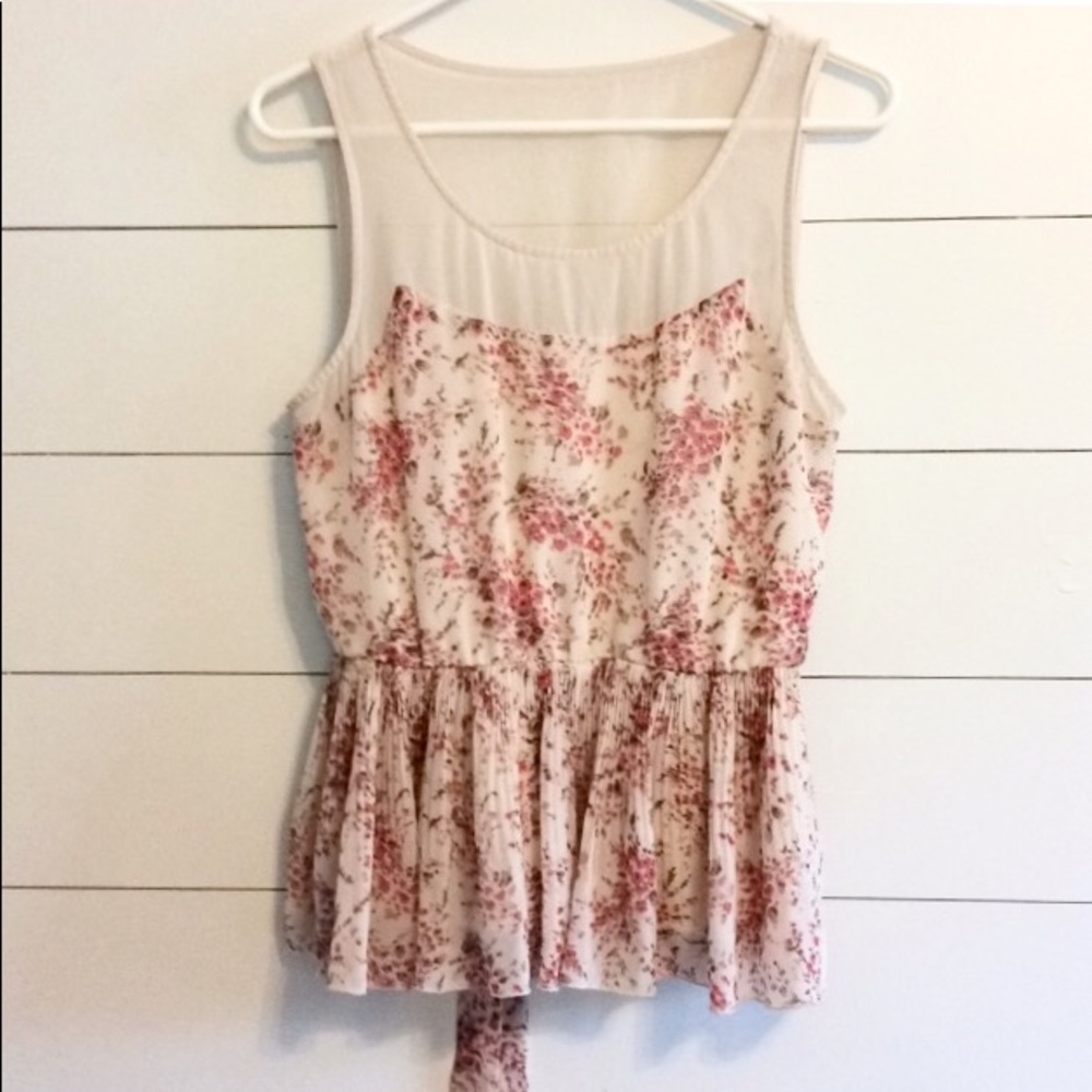 Soft floral sleeveless top w/ sheer & ruffle accents